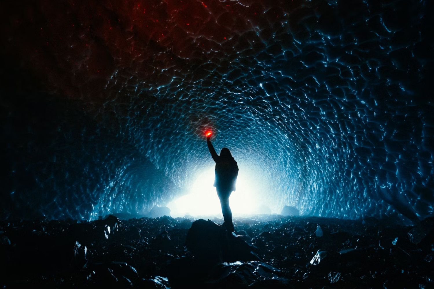 Dark mode - jak tryb ciemny wpływa na email marketing i newslettery?